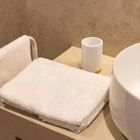 Mas Collection - Monfalcone Guest house 3*